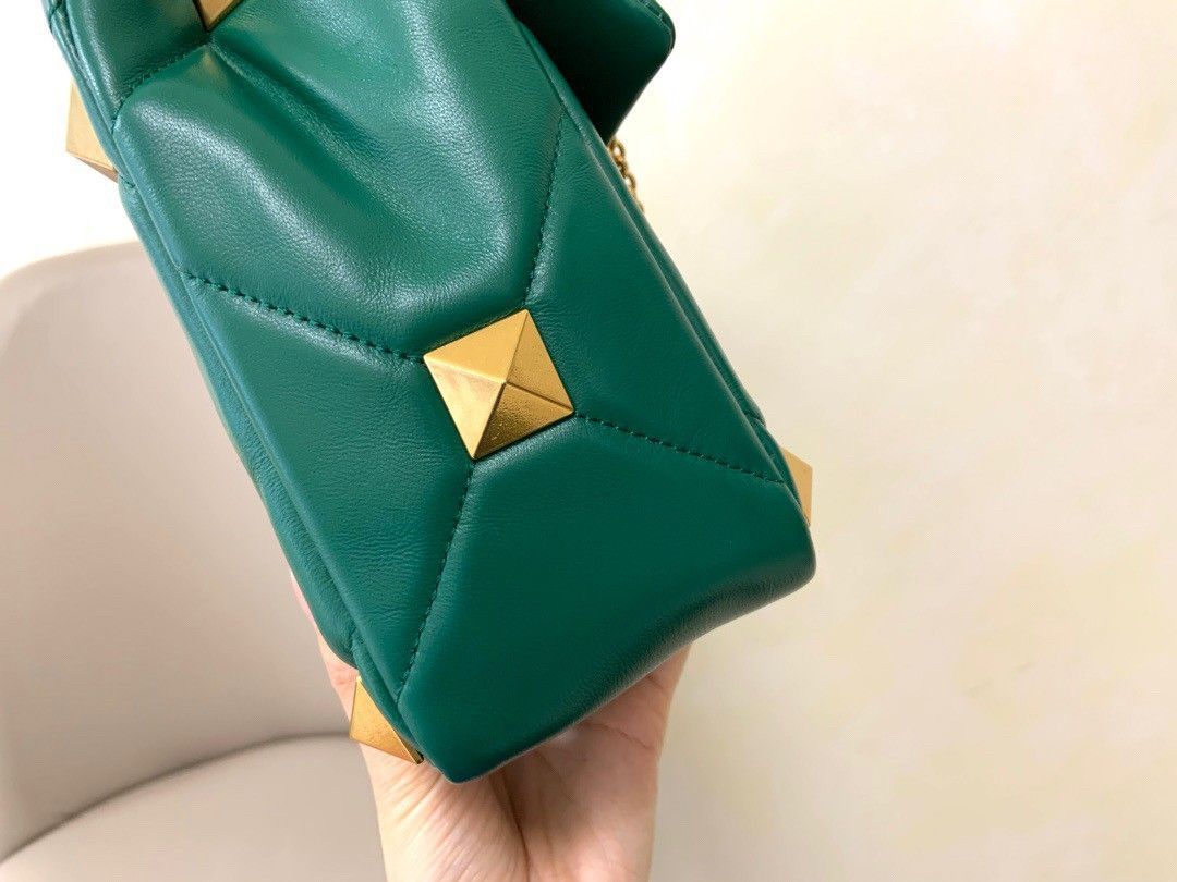 Valentino Roman Stud Large Chain Bag In Green Nappa Leather