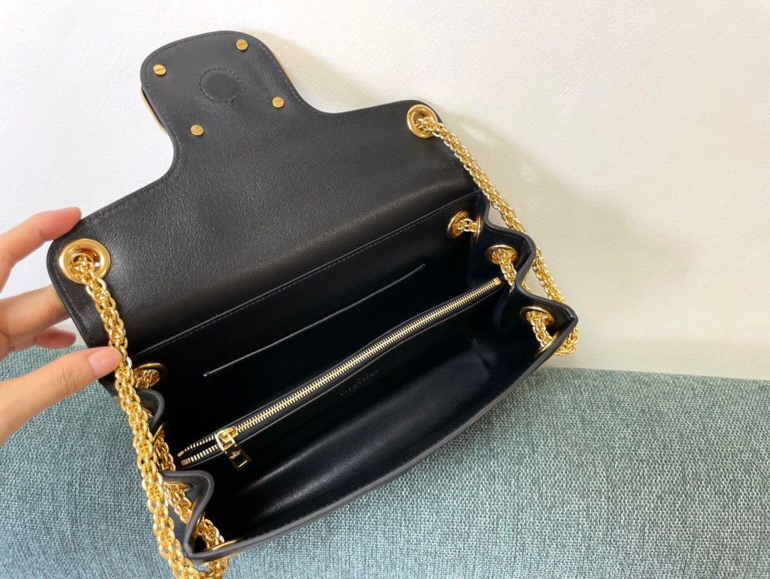 Valentino Stud Sign Shoulder Bag In Black Nappa Leather