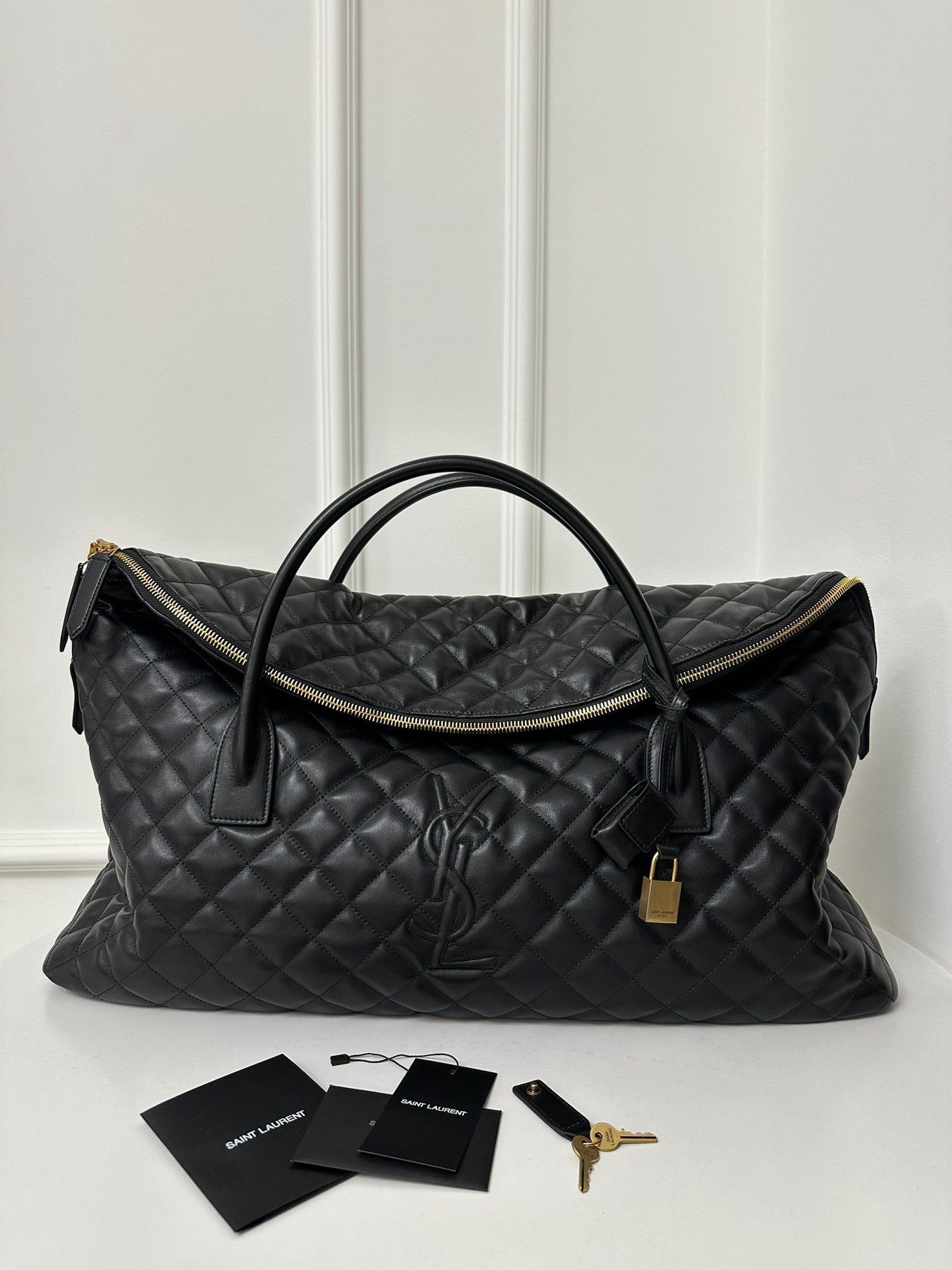 Saint Laurent Es Giant Travel Bag In Black Quilted Leather