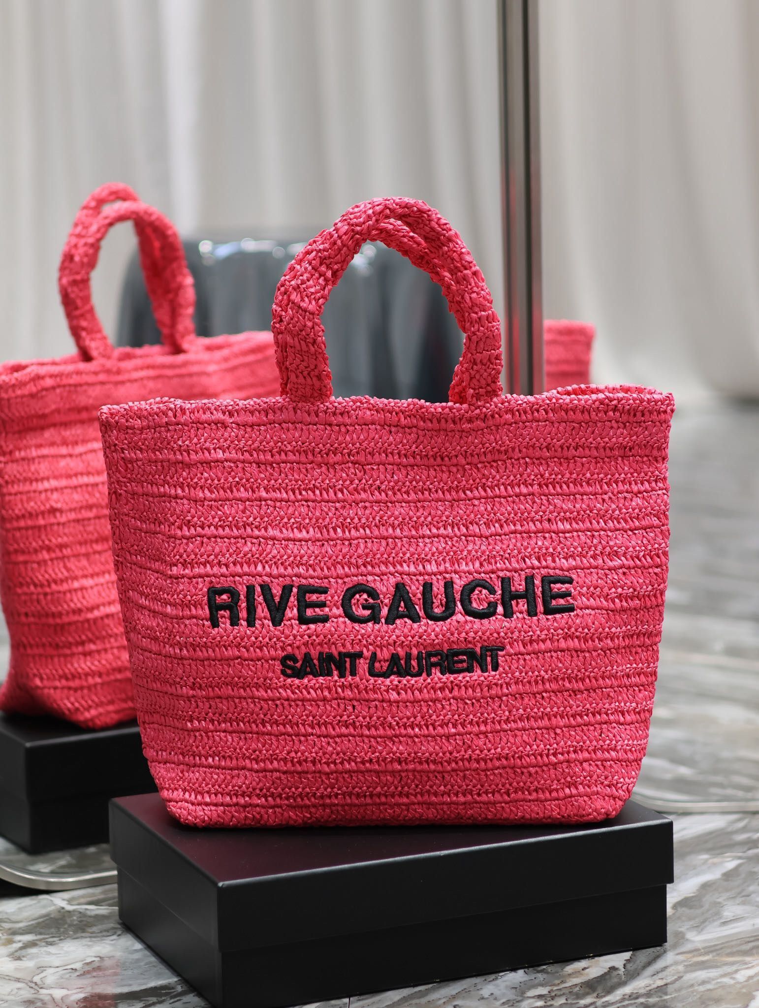 Saint Laurent Rive Gauche Tote Bag in Neon Pink Raffia Crochet